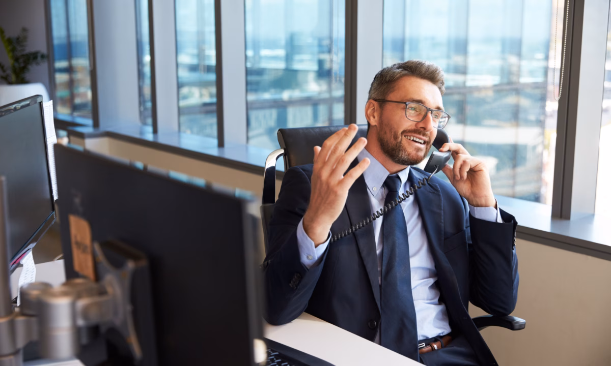 a real estate agent calls expired listings as a lead generation tactic