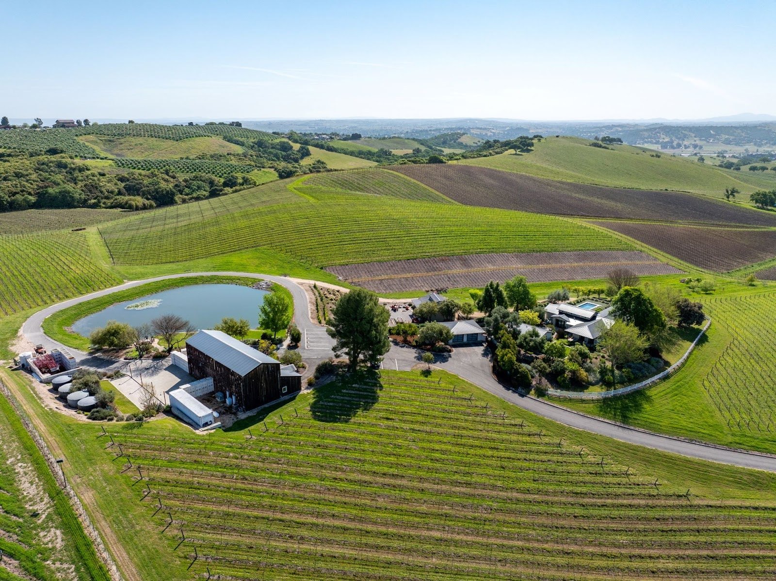 Aerial view of a large property in Paso Robles
