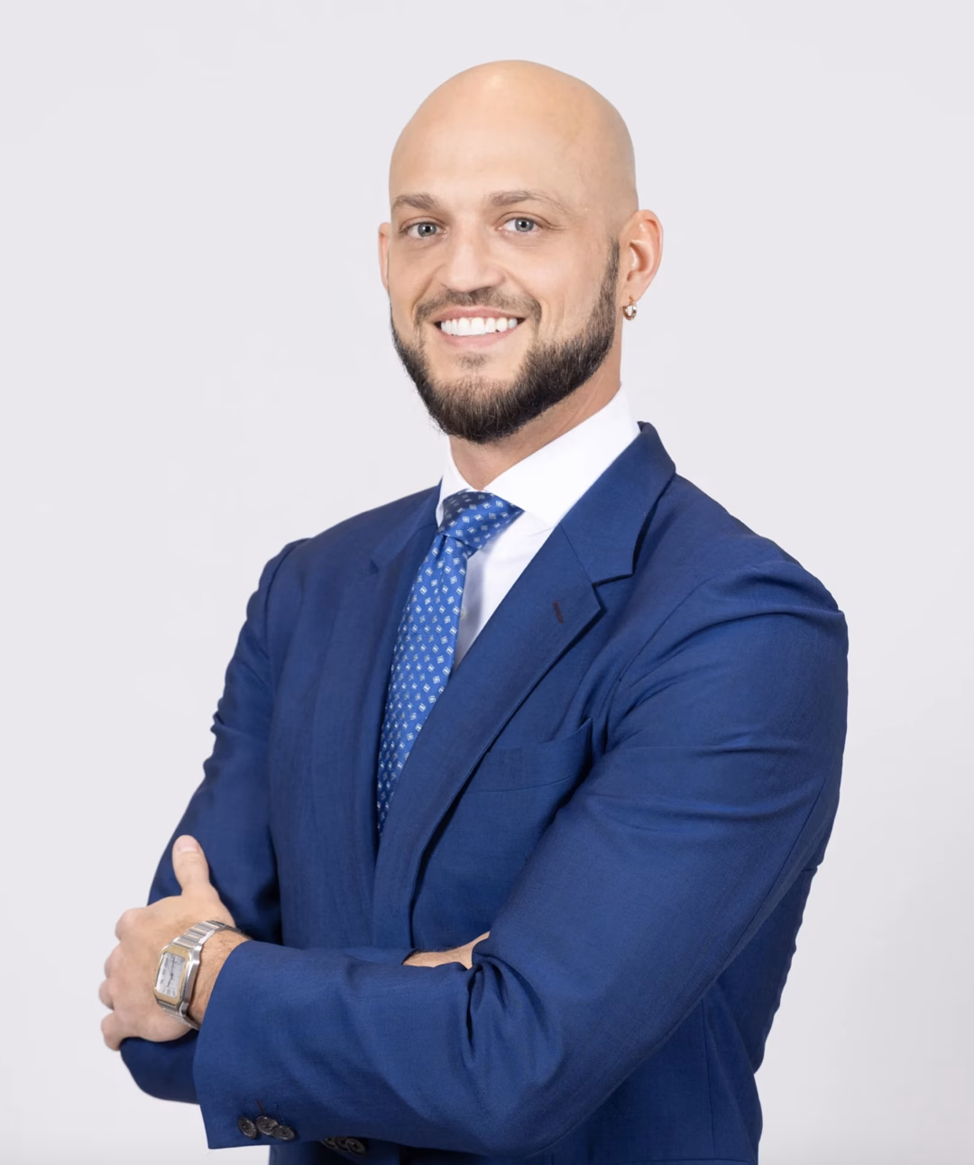 Professional real estate headshot of Nile Lundgren