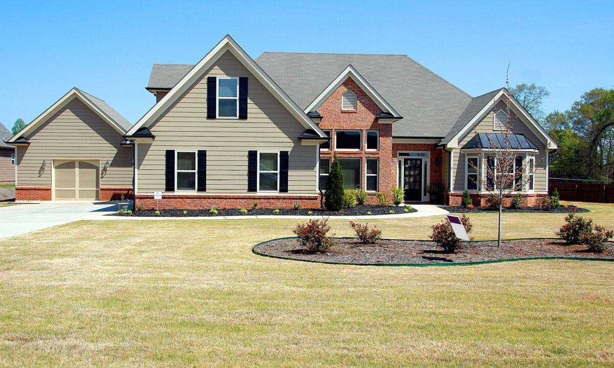 Home Valuation Landing Pages That Capture Seller Leads
